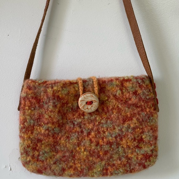 Vintage 70’s wool shoulder bag - Picture 2 of 8